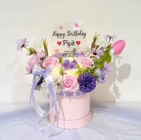 Bloom Box Akrilik Ucapan Ulang Tahun Bau Bau